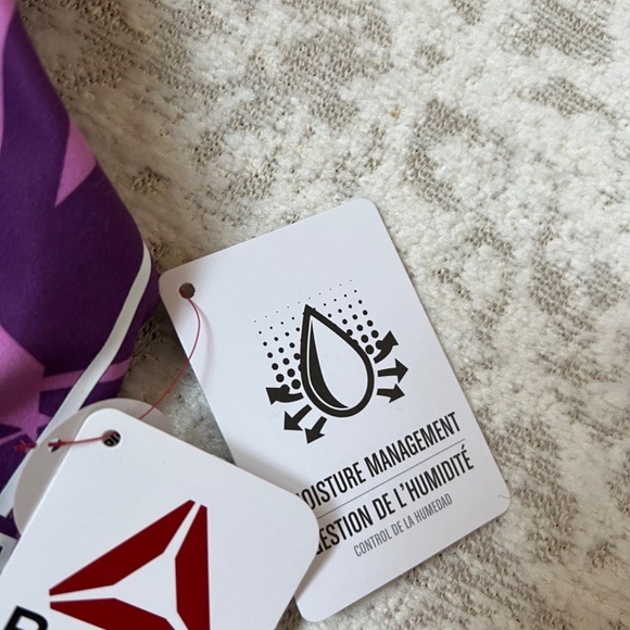 Reebok sports bra - Picture 4 of 5